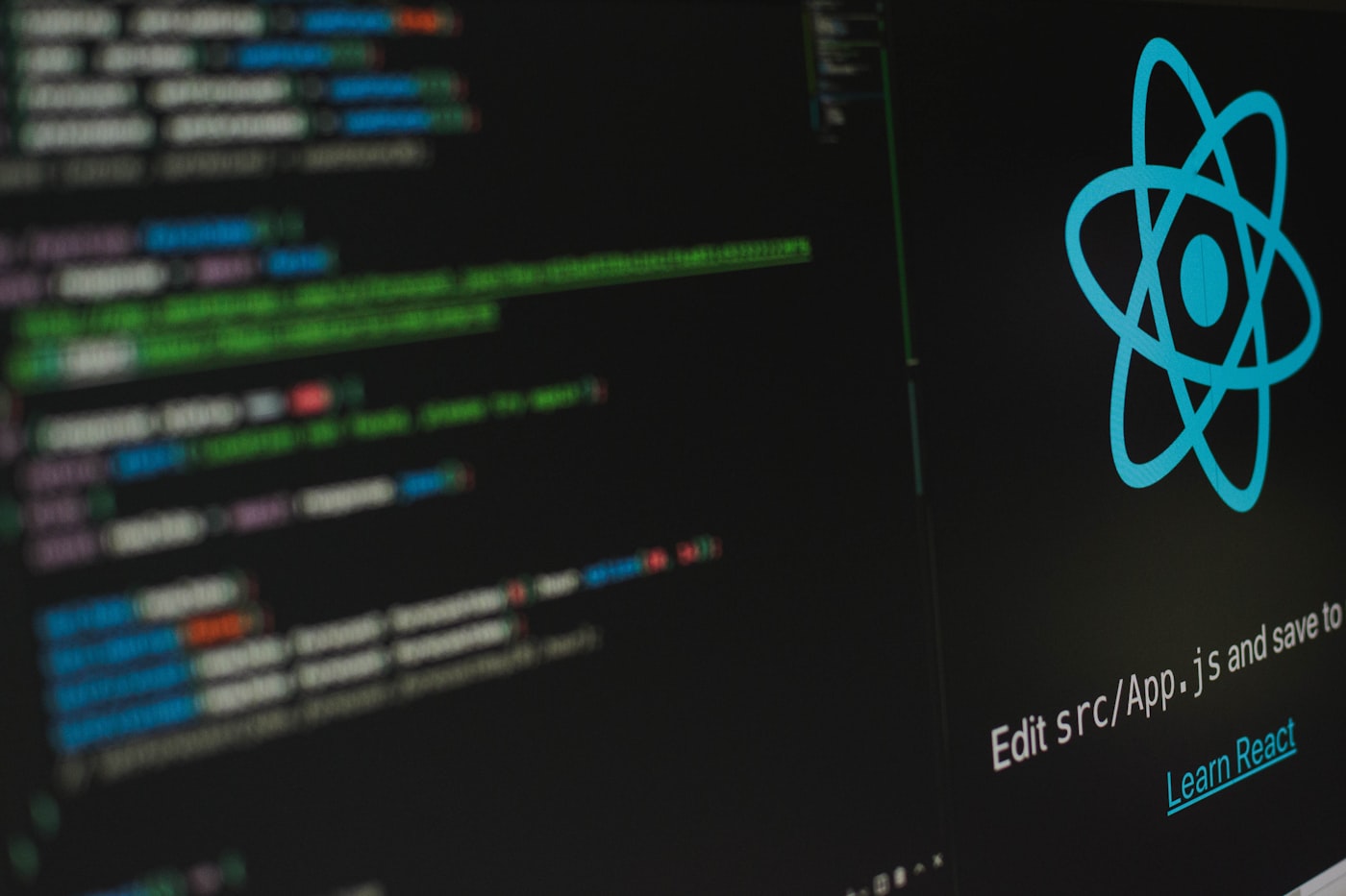 Software Architecture and React Development Software architecture and modern development